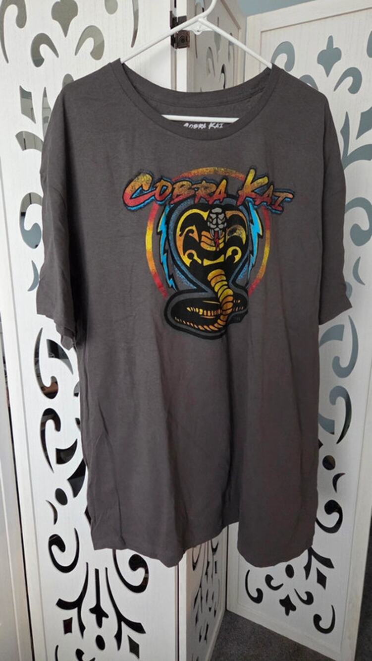 Cobra Kai Cobra Logo Graphic Tee Mens 3XL Gray Karate Kid TV Show Shirt